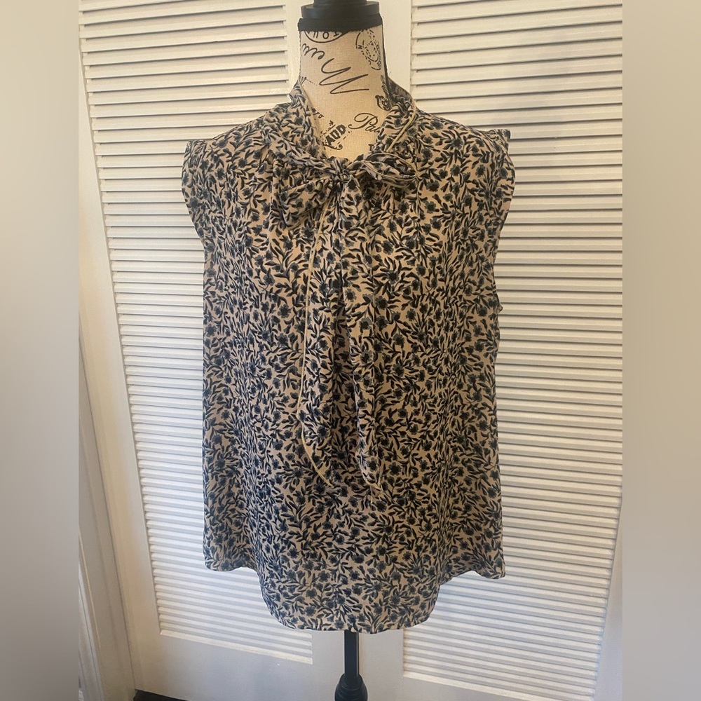 LOFT sleeveless tie blouse - size L